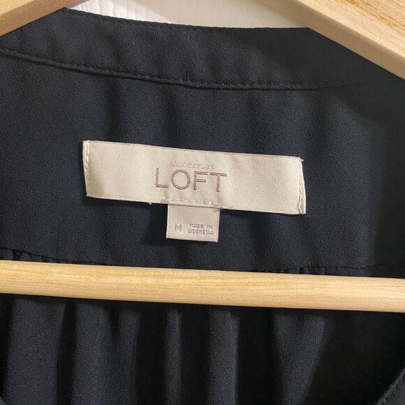 LOFT Sleeveless Blouse - Picture 3 of 3
